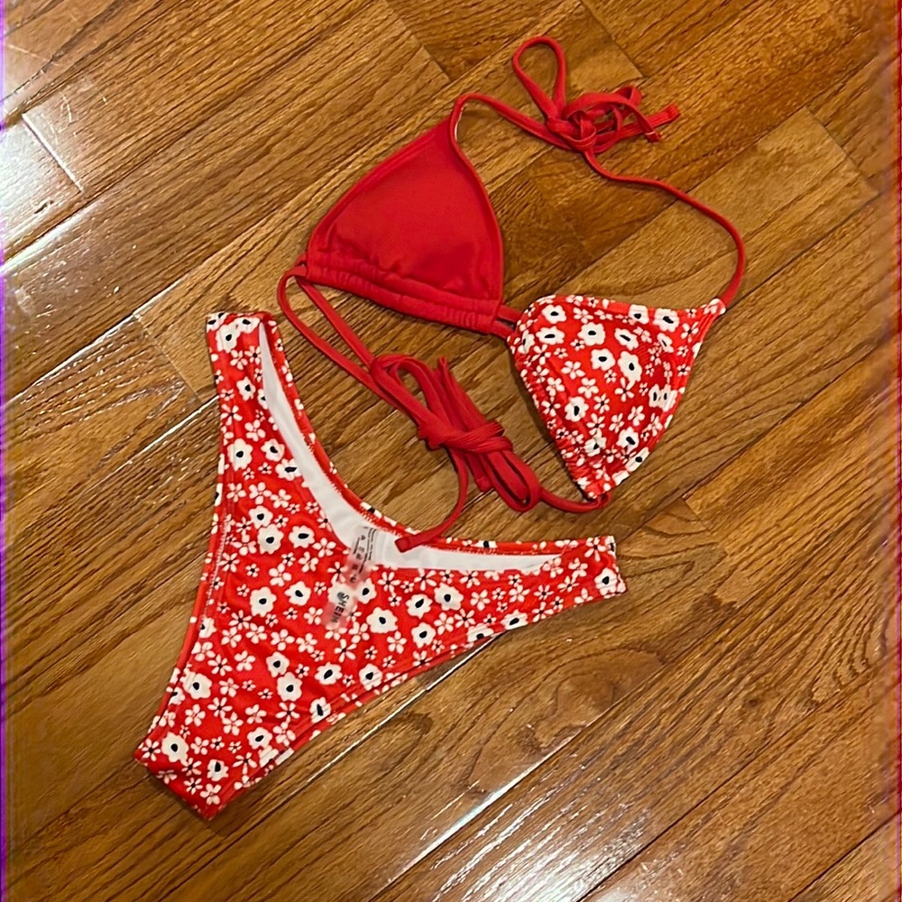 NWOT Shein Floral Halter Bikini
